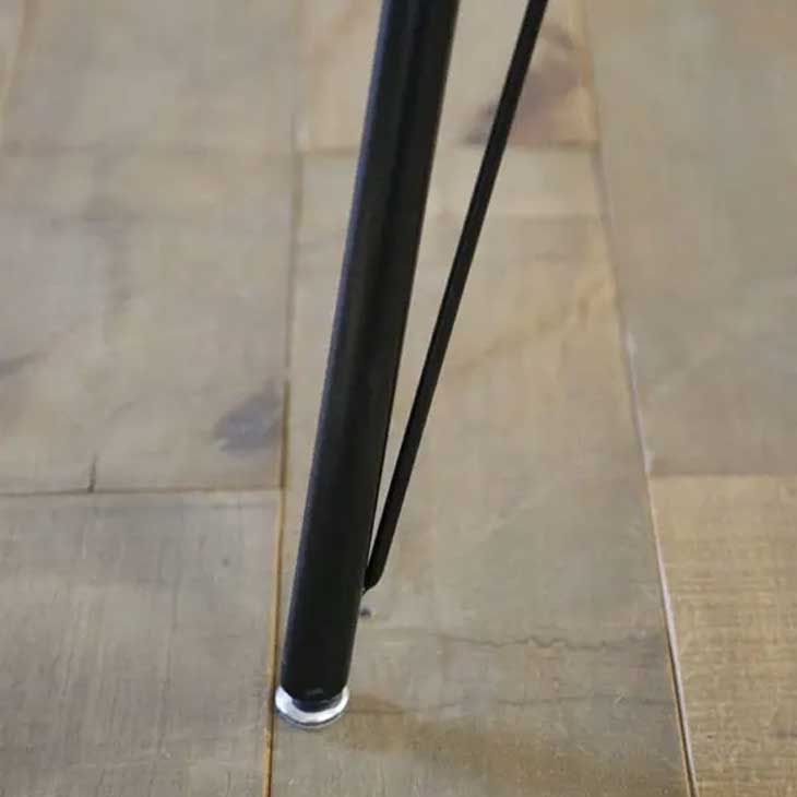 アジャスター付です